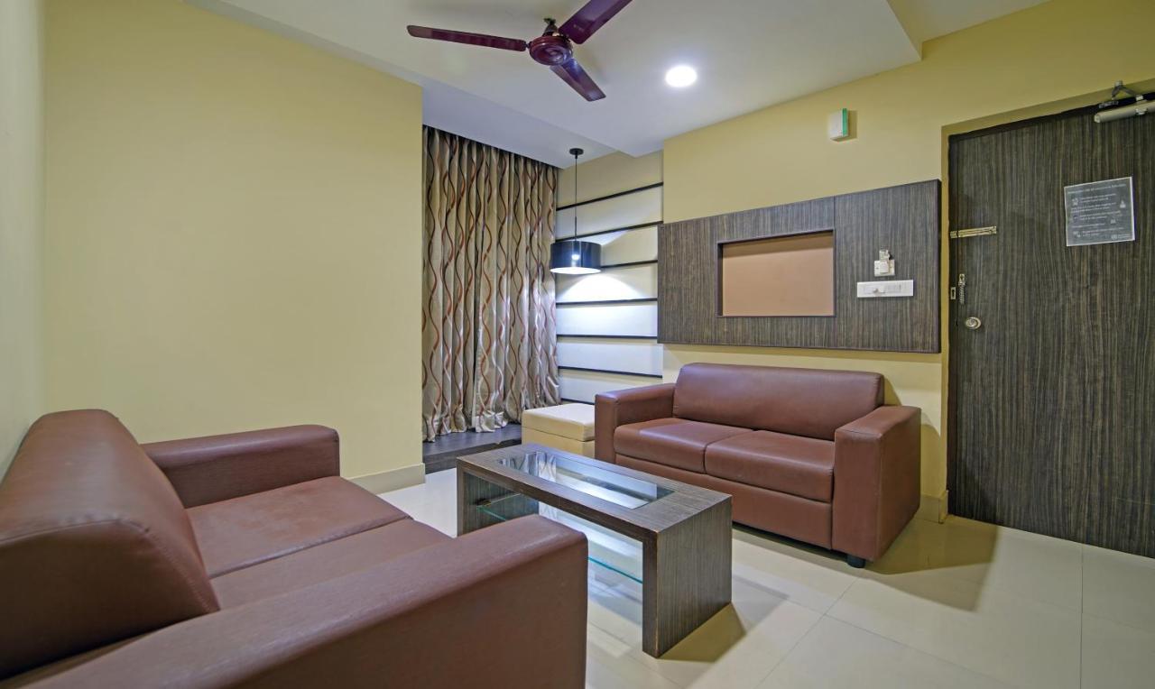 Treebo Trend Lake View Park T Nagar Chennai Bagian luar foto