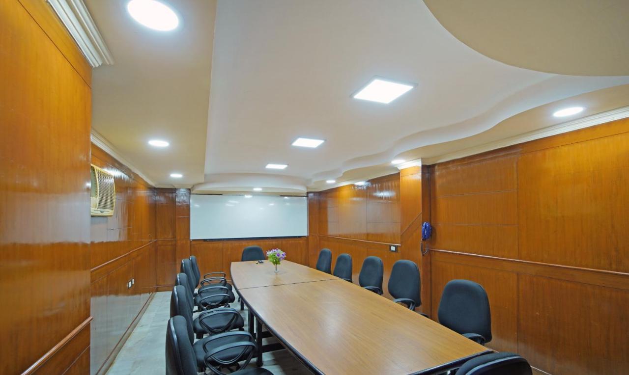 Treebo Trend Lake View Park T Nagar Chennai Bagian luar foto