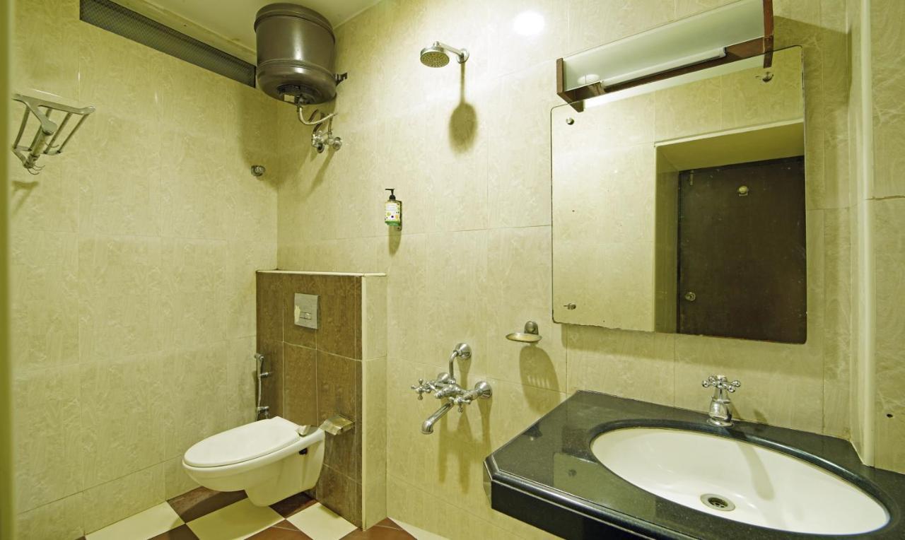 Treebo Trend Lake View Park T Nagar Chennai Bagian luar foto